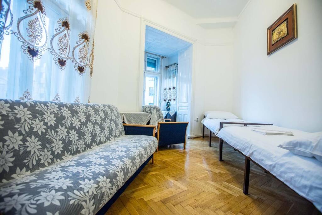Keleti Apartment City Center Big Flat Bedroom Private Use Budapest Extérieur photo