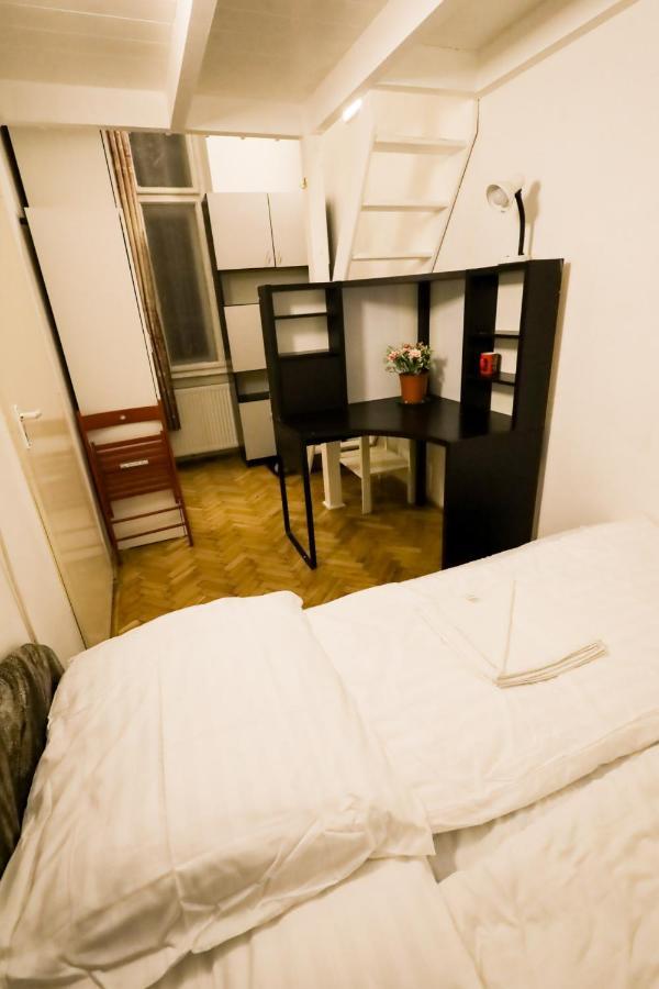 Keleti Apartment City Center Big Flat Bedroom Private Use Budapest Extérieur photo
